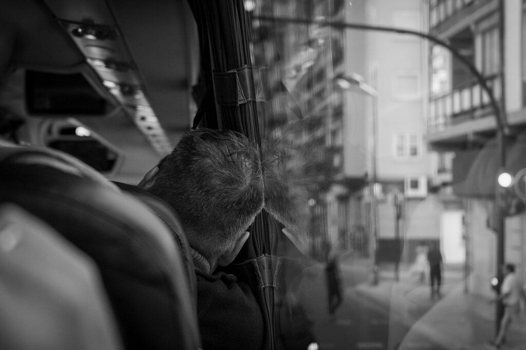 男の香りケアを旅行中に実践するための工夫は？